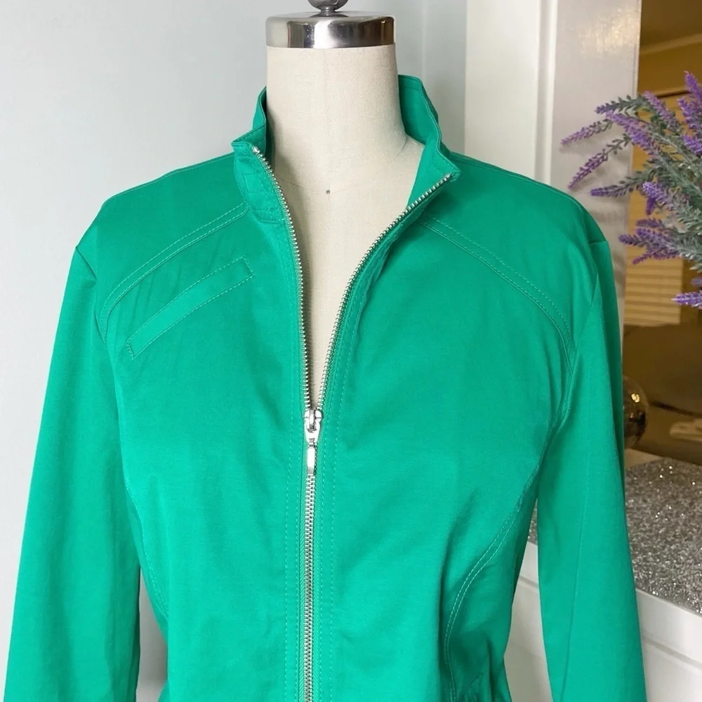 Chico’s 3/4 Sleeve Zip Front Vinny Jacket in Vivid Green Spring Jacket - Picture 3 of 11